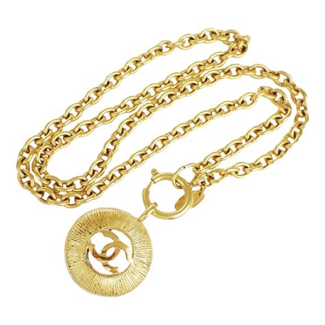 chanel coco necklace|Chanel coco mark necklace.